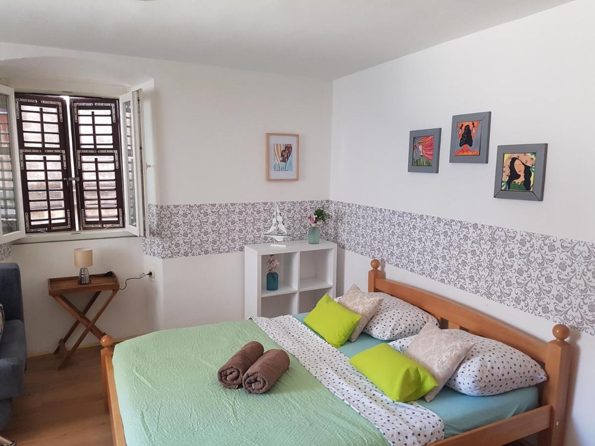 Apartment Fish Market Спліт Екстер'єр фото