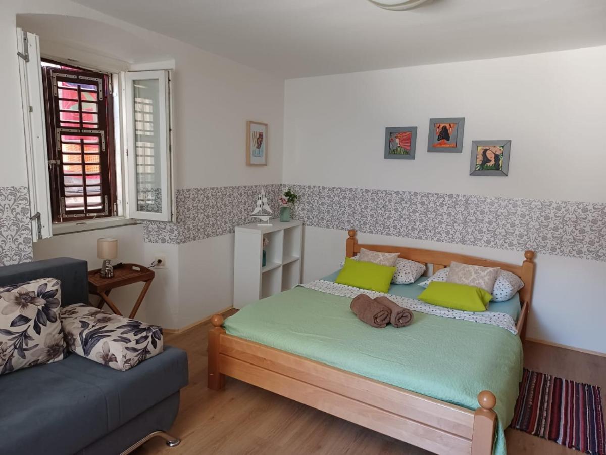 Apartment Fish Market Спліт Екстер'єр фото